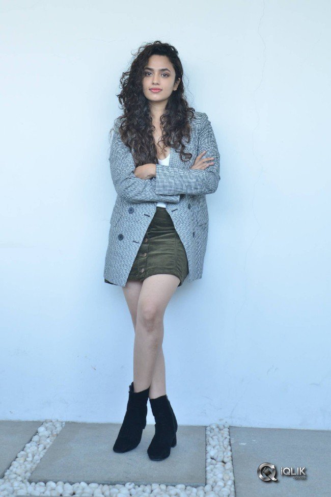 Malavika-Nair-New-Stills